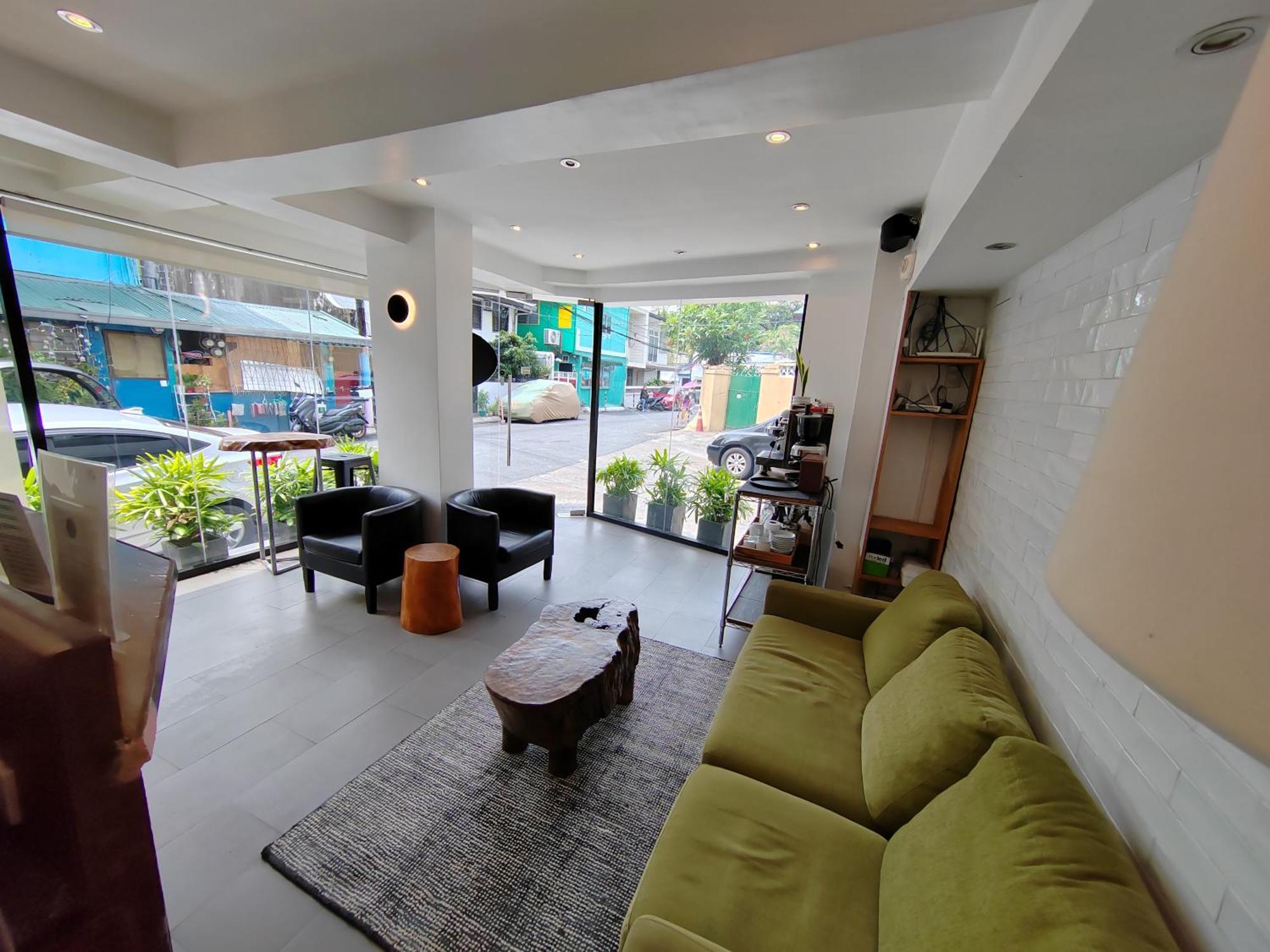 Gomez House Hotel Makati City Exterior photo