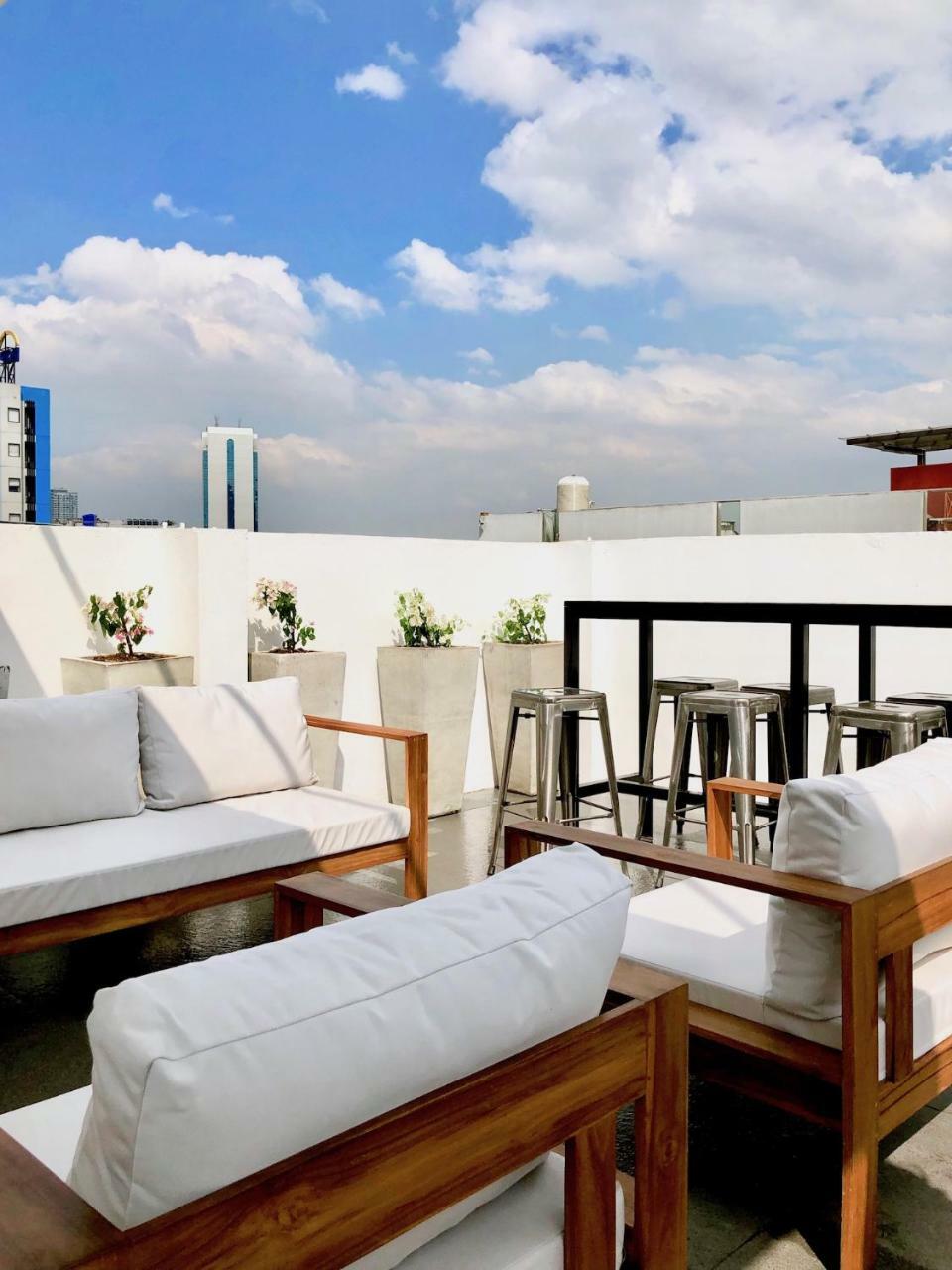 Gomez House Hotel Makati City Exterior photo