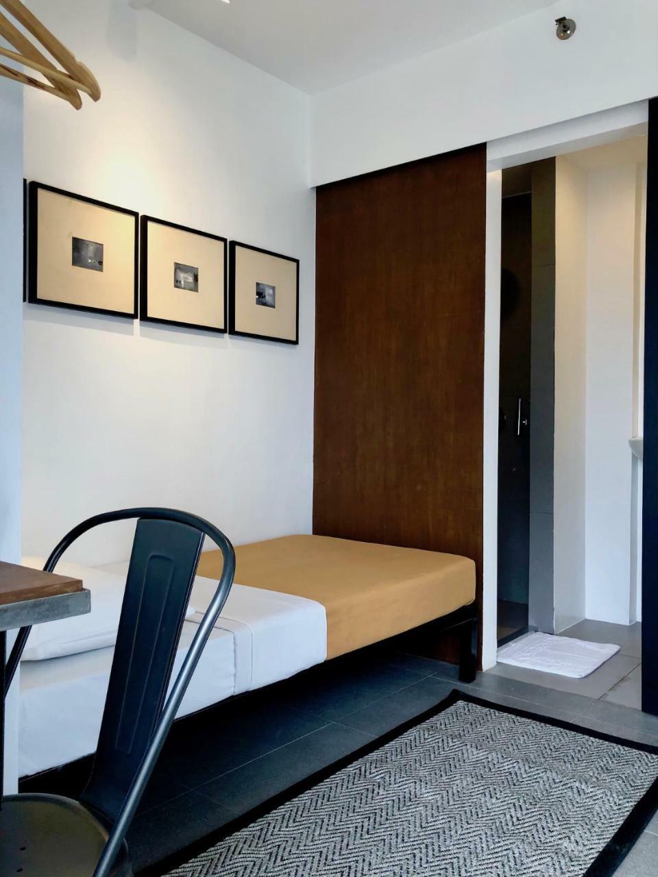 Gomez House Hotel Makati City Exterior photo
